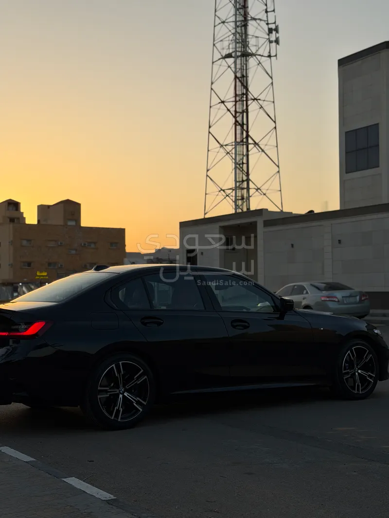 2024 بي ام دبليو الفئة الثالثة 320 أي