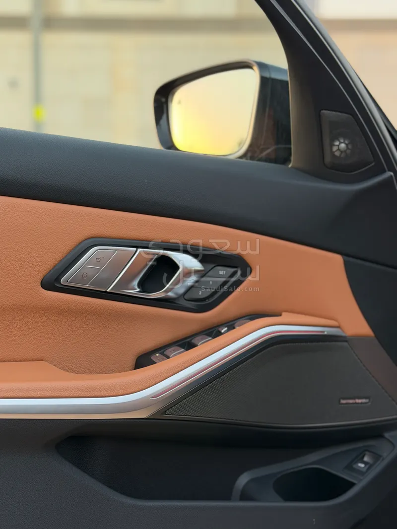 2024 بي ام دبليو الفئة الثالثة 320 أي