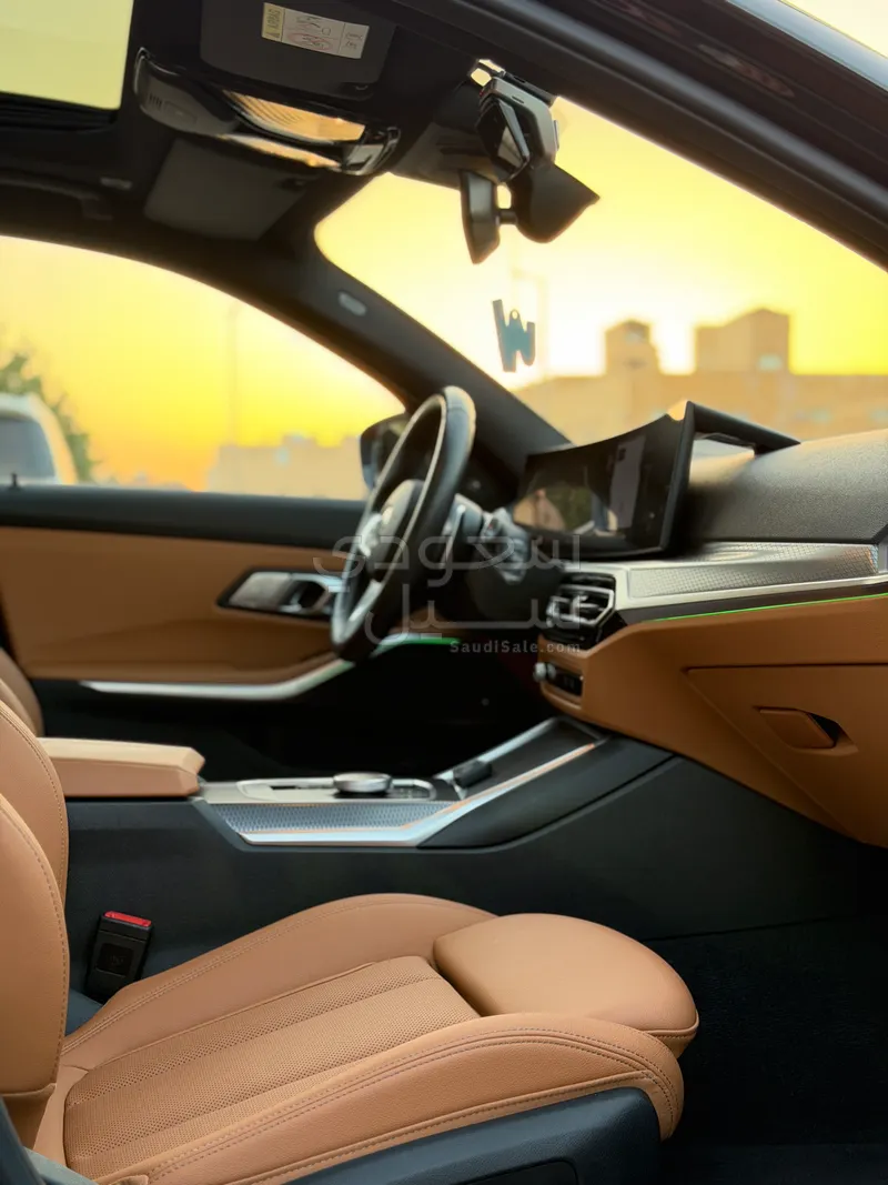 2024 بي ام دبليو الفئة الثالثة 320 أي