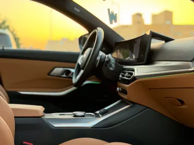 2024 بي ام دبليو الفئة الثالثة 320 أي