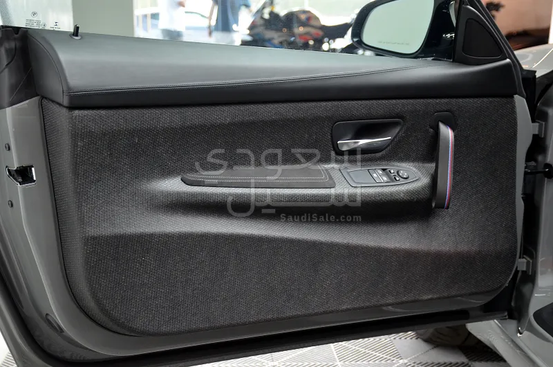 2019 بي ام دبليو الفئة ام ام 4 سي إس