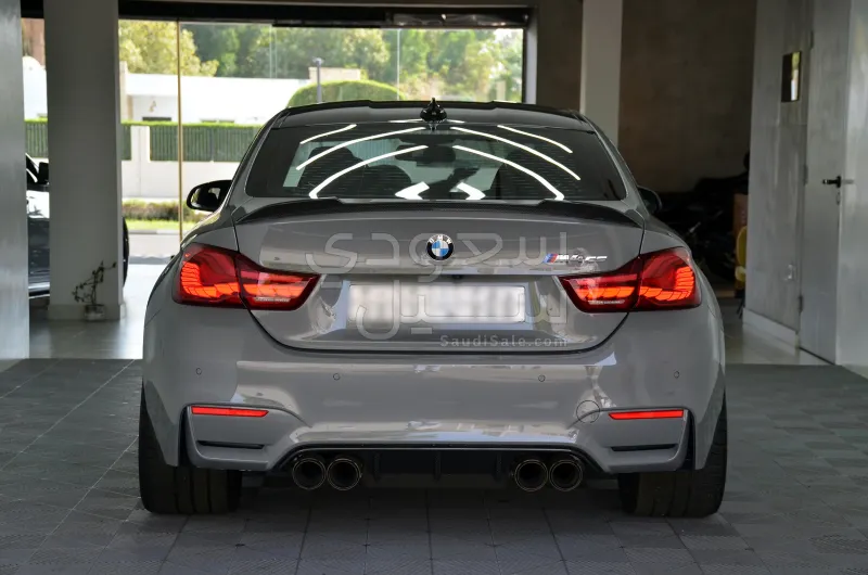 2019 بي ام دبليو الفئة ام ام 4 سي إس