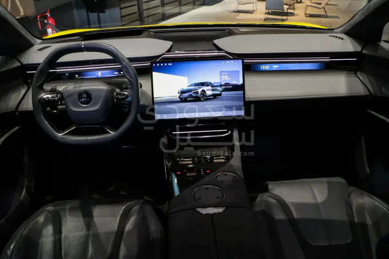 2024 لوتس اليترا ار