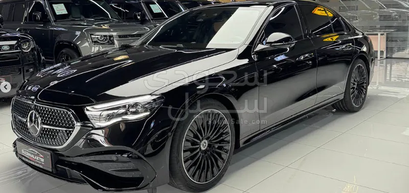 2025 مرسيدس - بنز إي 200