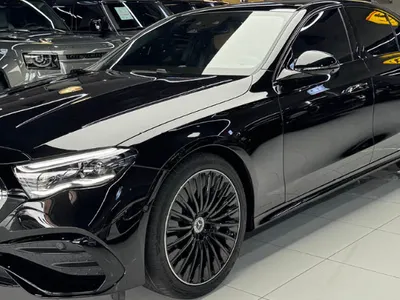 2025 مرسيدس - بنز إي 200