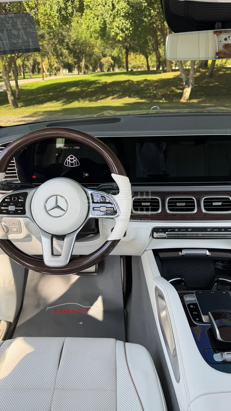 2022 مرسيدس - بنز جي إل إس 600 مايباخ
