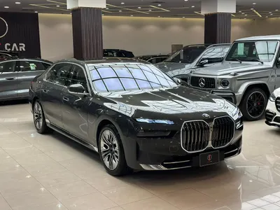 2024 بي ام دبليو الفئة السابعة 735أي