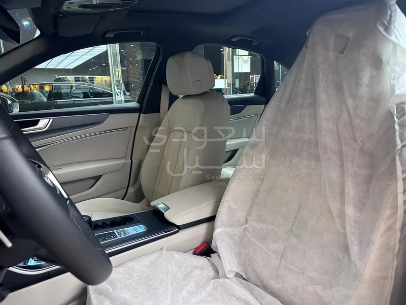 2025 اودي اي 6 اس لاين