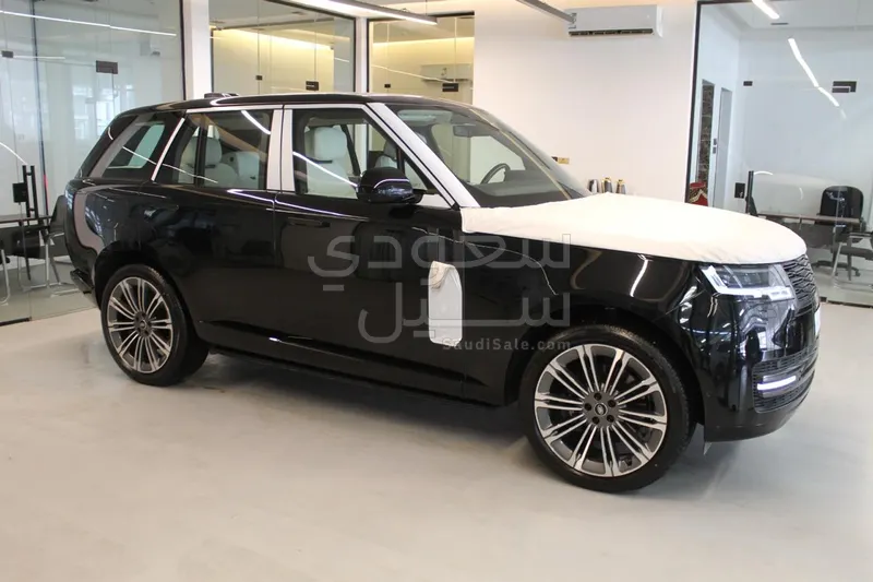 2026 لاند روفر رينج روفر اوتوبيوغرافي