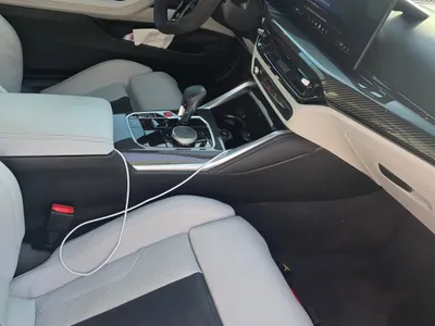 2025 بي ام دبليو الفئة ام إم 4 كومبيتيشن