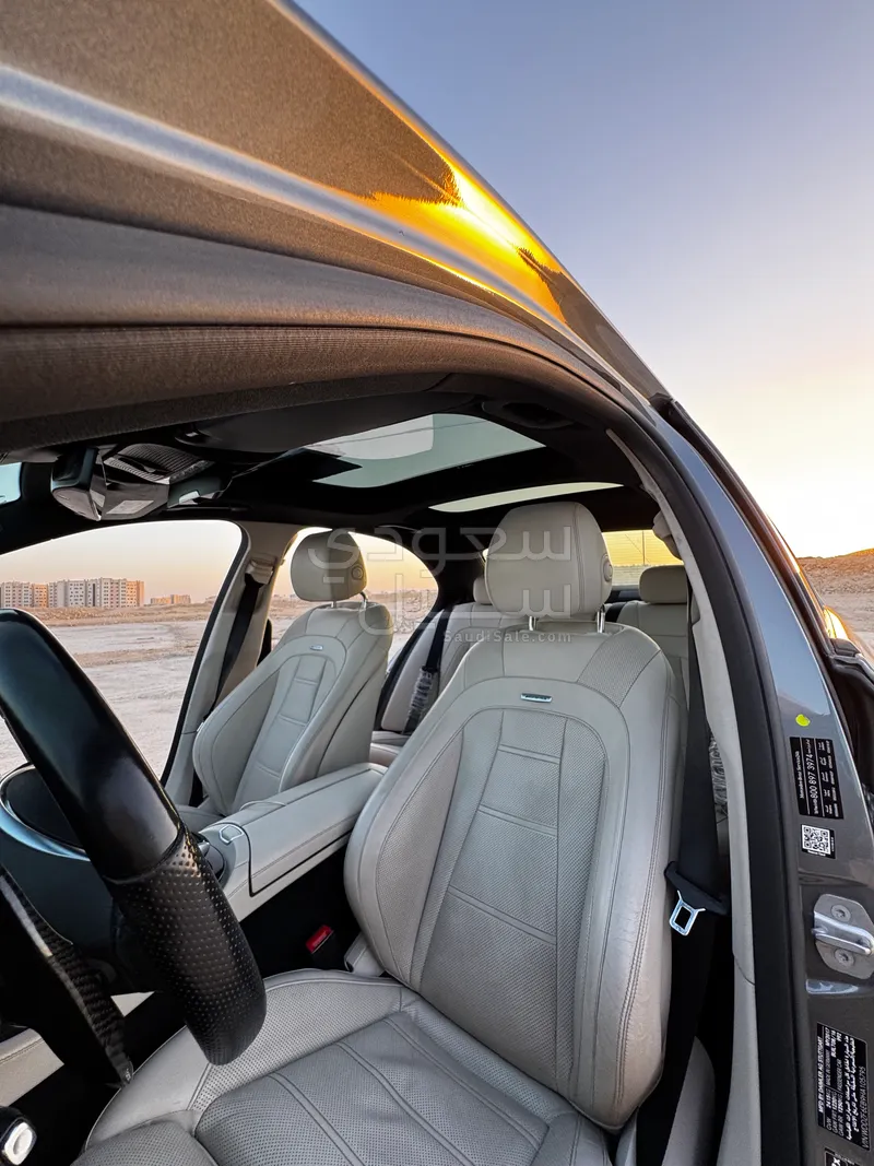 2017 مرسيدس - بنز إي 43 أي إم جي