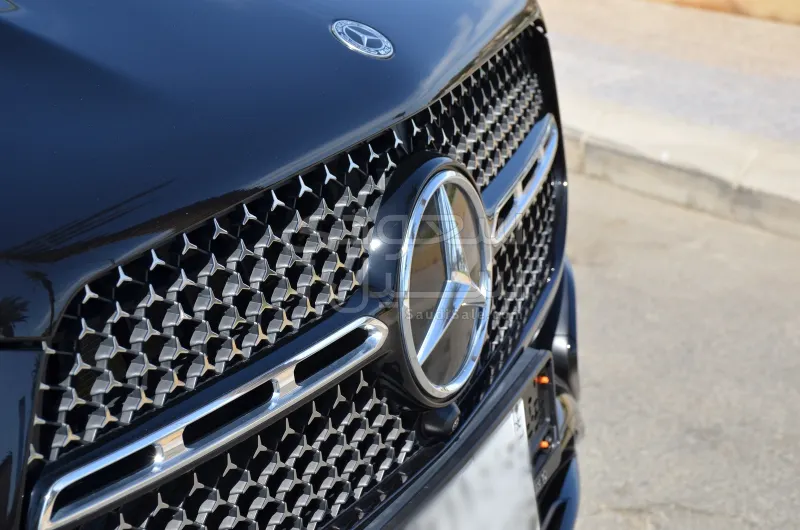 2024 مرسيدس - بنز جي إل إي 450