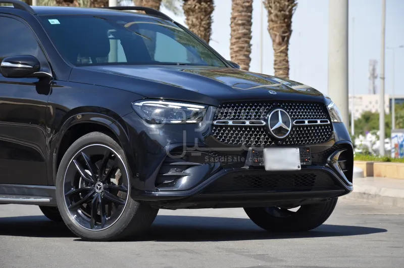 2024 مرسيدس - بنز جي إل إي 450