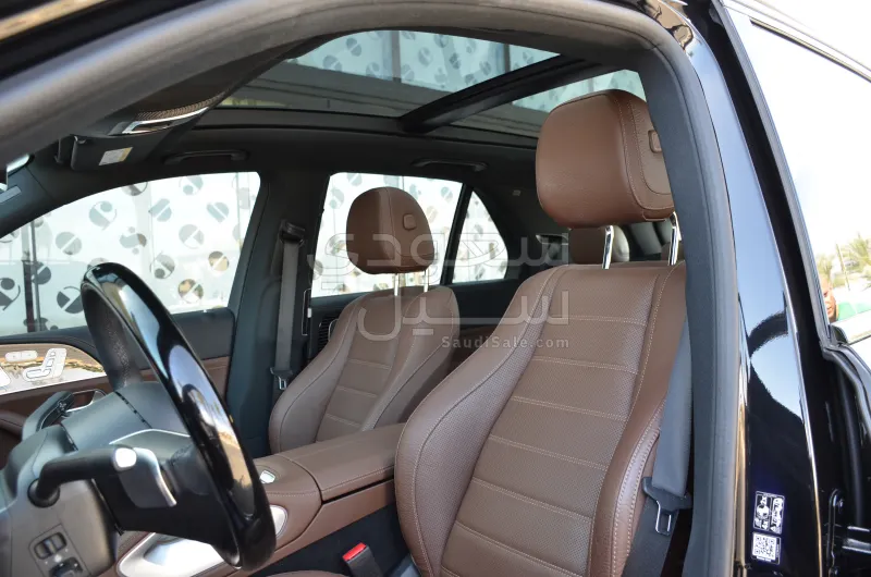 2024 مرسيدس - بنز جي إل إي 450