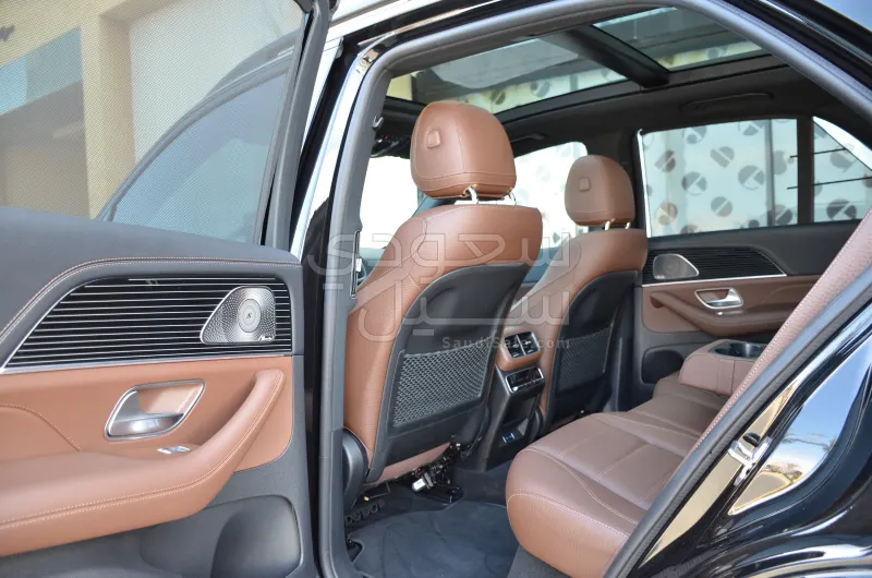 2024 مرسيدس - بنز جي إل إي 450