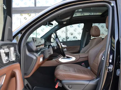 2024 مرسيدس - بنز جي إل إي 450