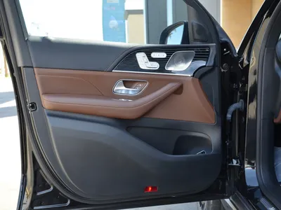 2024 مرسيدس - بنز جي إل إي 450