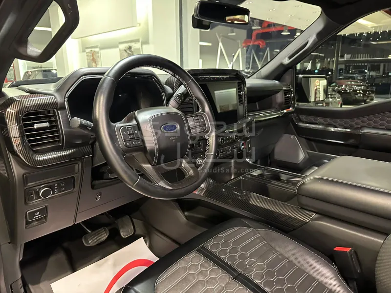 2022 فورد اف 150