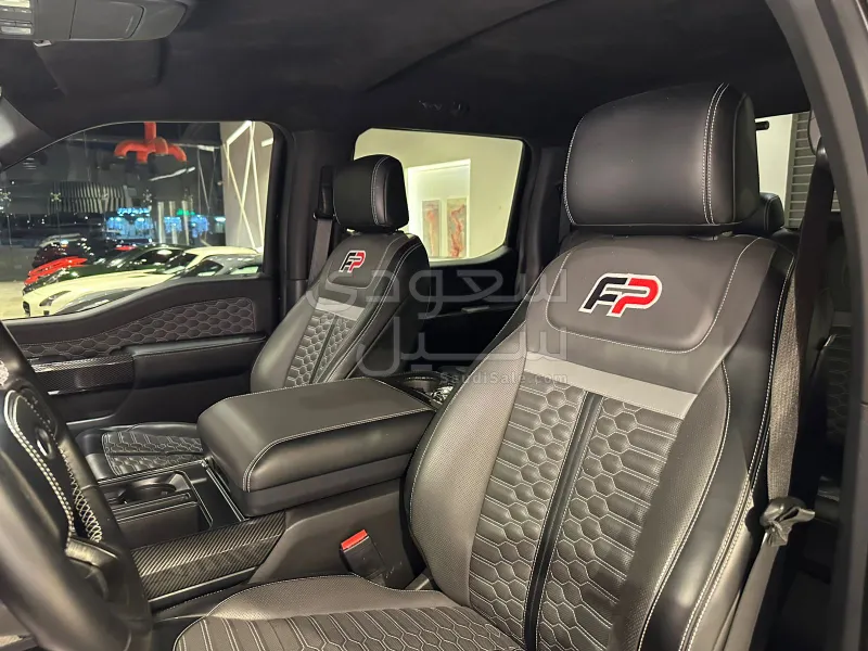 2022 فورد اف 150