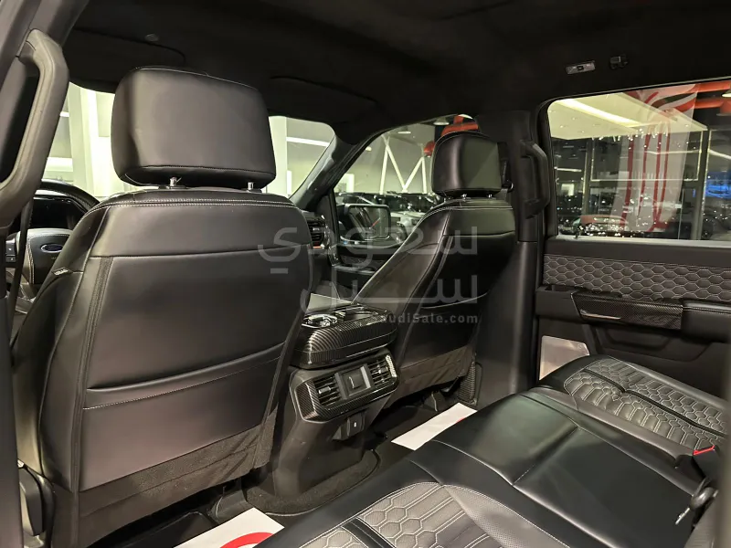 2022 فورد اف 150