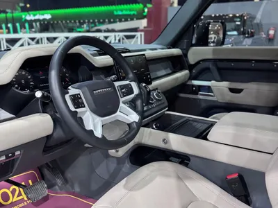 2024 لاند روفر ديفيندر اس اي