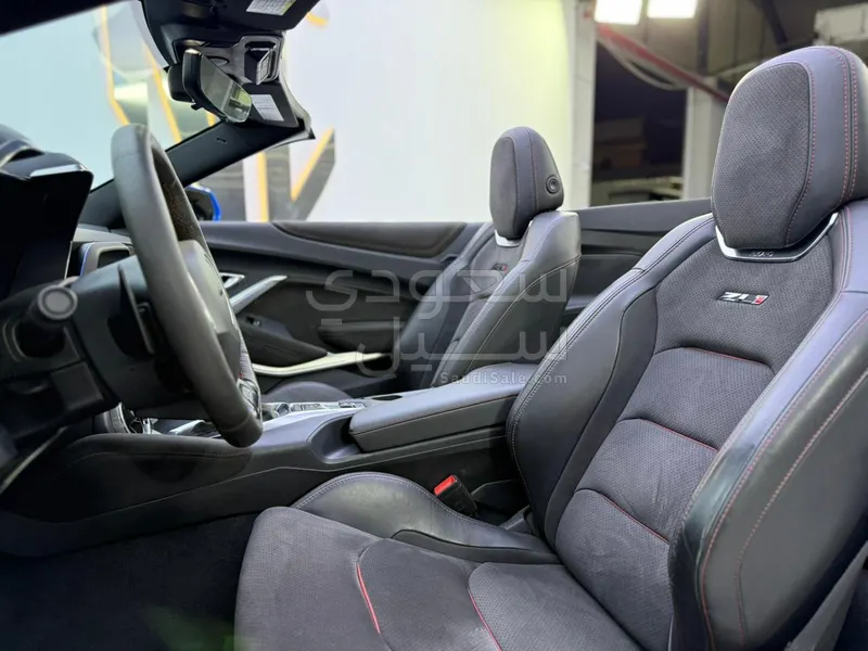 2023 شفروليه كمارو زد ال 1