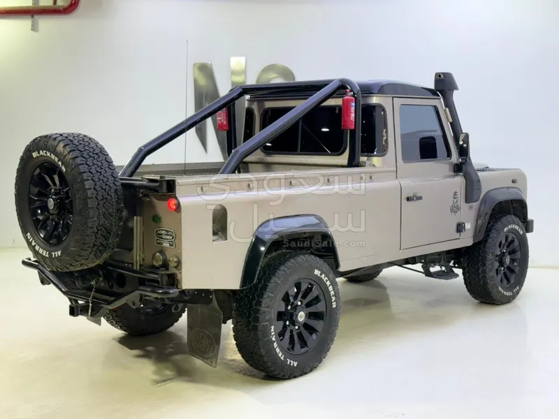 2002 لاند روفر ديفيندر