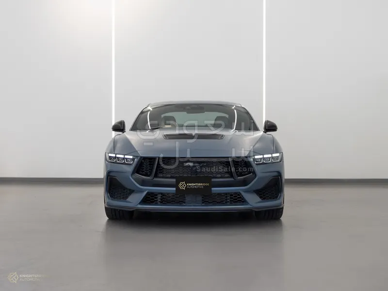 2024 فورد موستانغ جي تي بريميوم