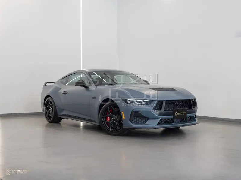 2024 فورد موستانغ جي تي بريميوم