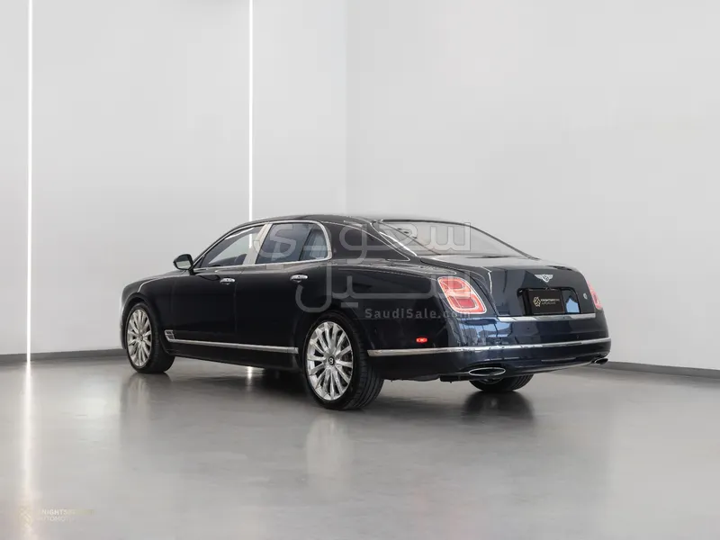 2017 بنتلي مولسان مولينر