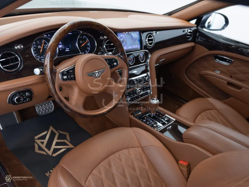 2017 بنتلي مولسان مولينر