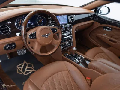 2017 بنتلي مولسان مولينر