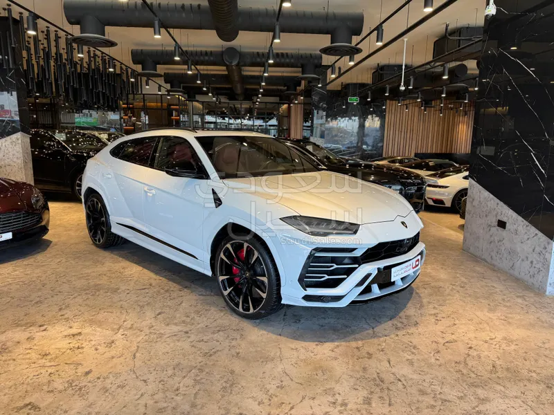 2019 لمبرجيني اوروس