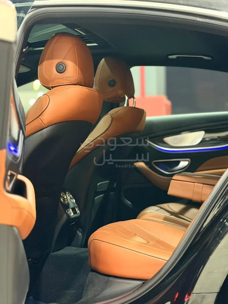 2023 مرسيدس - بنز سي إل إس 450