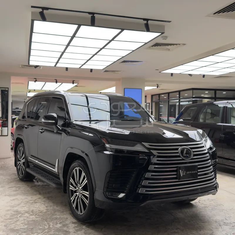 2024 لكزس إل إكس 600