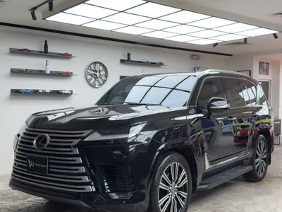 2024 لكزس إل إكس 600