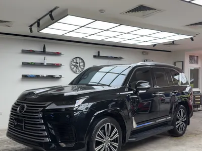 2024 لكزس إل إكس 600