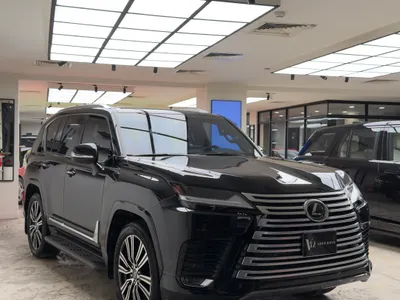 2024 لكزس إل إكس 600