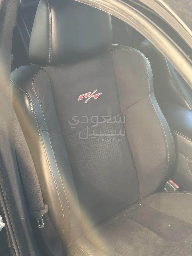 2015 دودج تشارجر ار تي