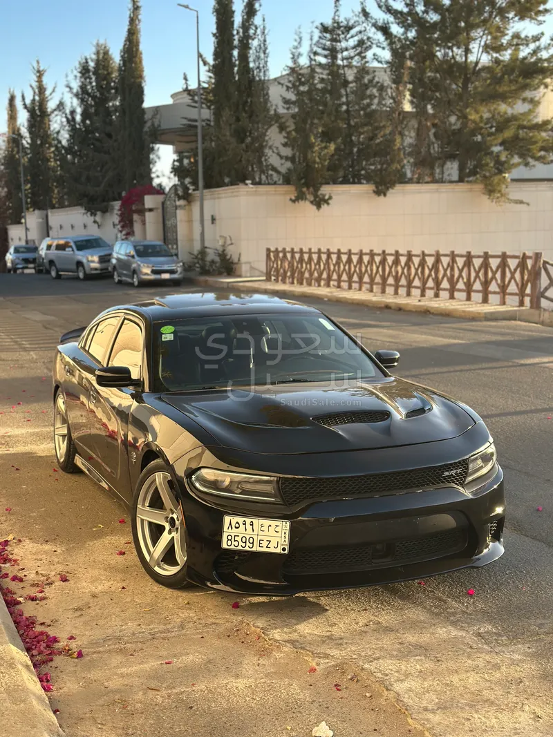 2015 دودج تشارجر ار تي