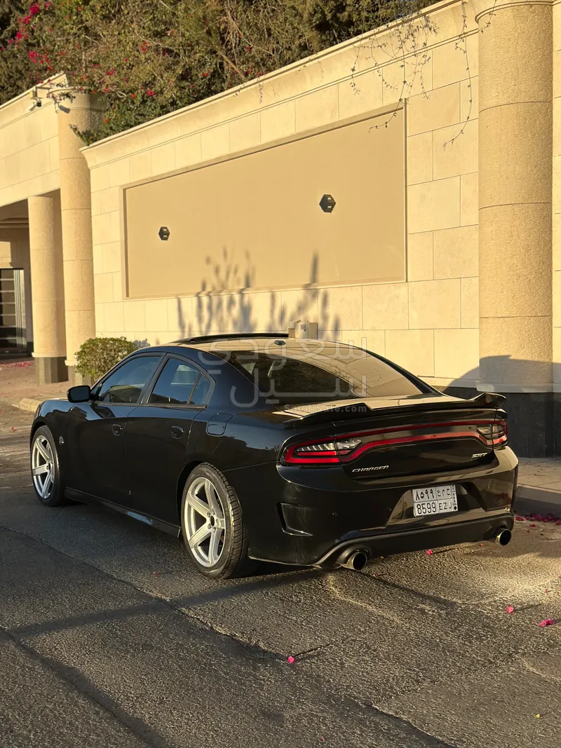 2015 دودج تشارجر ار تي