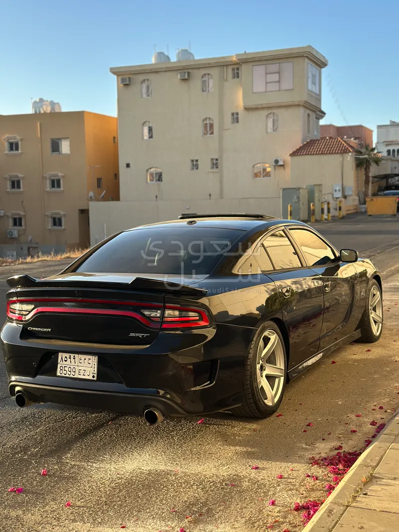 2015 دودج تشارجر ار تي