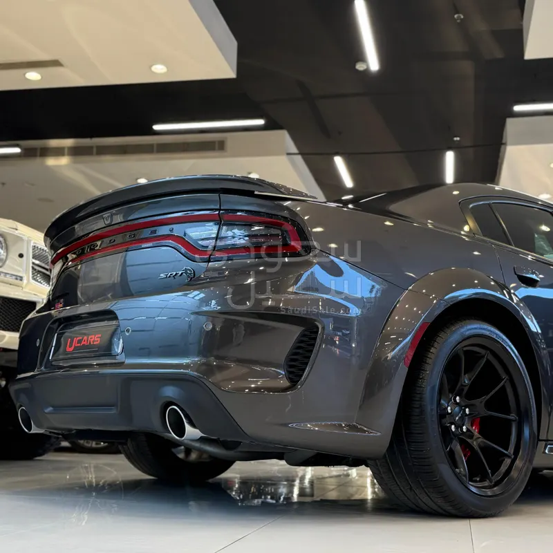 2023 دودج تشارجر اس ار تي