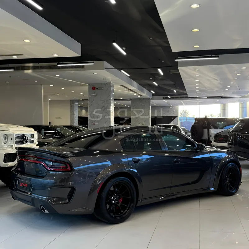 2023 دودج تشارجر اس ار تي