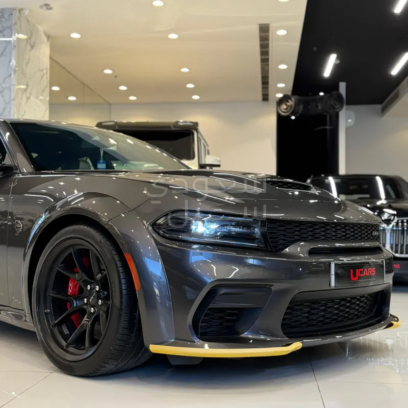 2023 دودج تشارجر اس ار تي