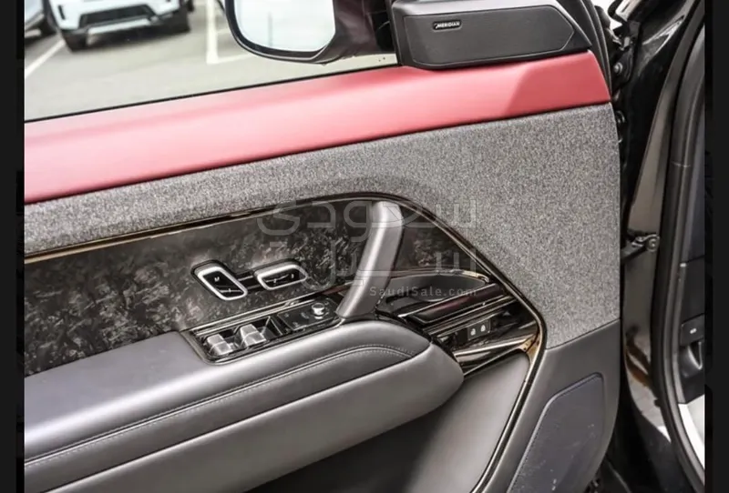 2023 لاند روفر رينج روفر سبورت اس اي