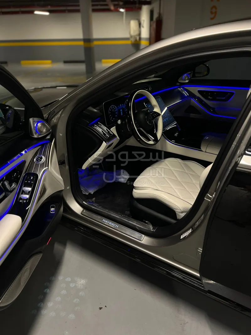 2024 مايباخ تايب 62 اس