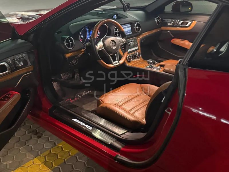 2015 مرسيدس - بنز إس إل 63 أي إم جي