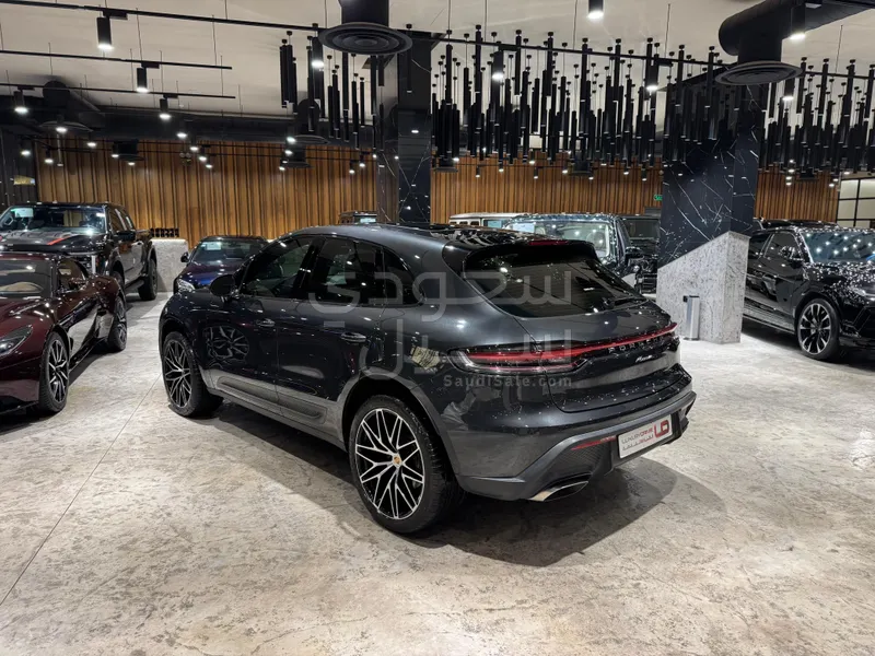 2023 بورش ماكان