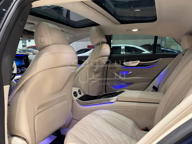 2021 مرسيدس - بنز جي تي